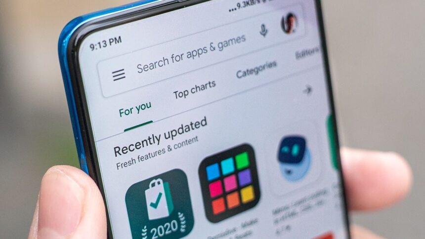 Play Store adds feature to update apps downloaded outside the store