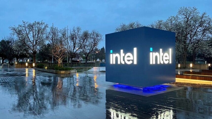 Intel Crisis Deepens: Valuation Plunges to OpenAI Levels