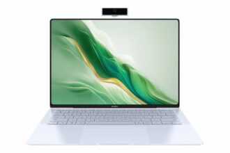 Honor MagicBook Art 14: The First Laptop with a Detachable camera