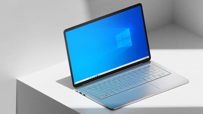 Image of a laptop with Windows 1o