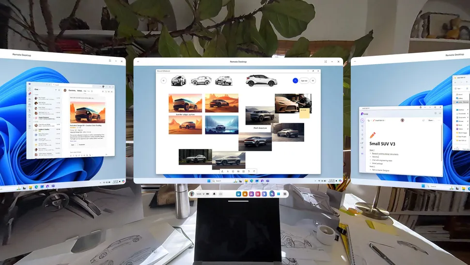 Three virtual Windows screens with Mixed Reality Link